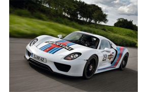 自动挡车型保养有方法 正确更换润滑油