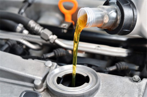 春季汽车需要特殊保养 选择适合的润滑油